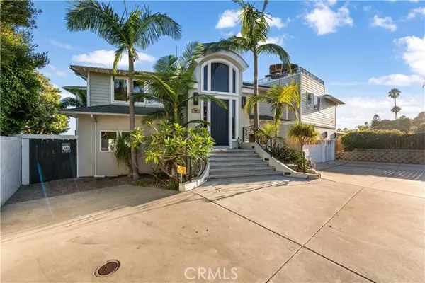 1809 Ivy Road, Oceanside, CA 92054