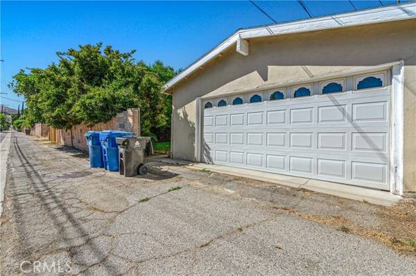 West Hills, CA 91307,24154 Vanowen Street