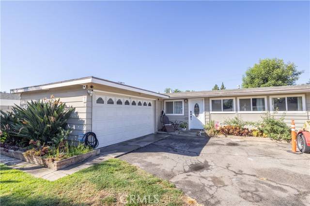 13073 Norris Ave., Sylmar, CA 91342