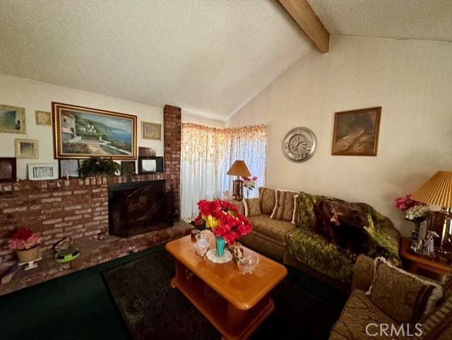 2810 Oak Creek Drive #E, Ontario, CA 91761