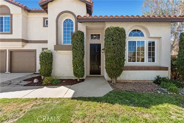 7212 Nightingale Lane, Lancaster, CA 93536