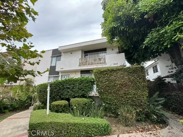 1607 Greenfield Avenue #4, West Los Angeles, CA 90025