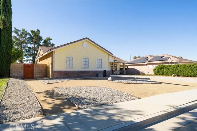 43251 Durango Lane, Lancaster, CA 93536