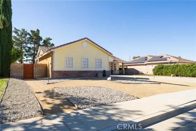 Lancaster, CA 93536,43251 Durango Lane