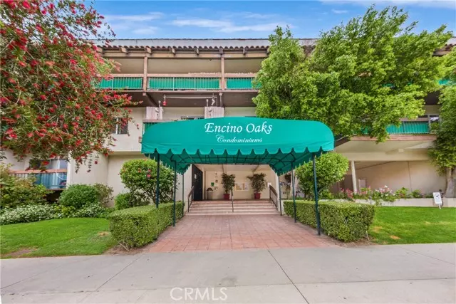 5460 White Oak Avenue #F206, Encino, CA 91316