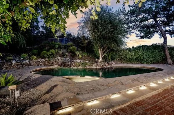 22702 Brandywine Drive, Calabasas, CA 91302