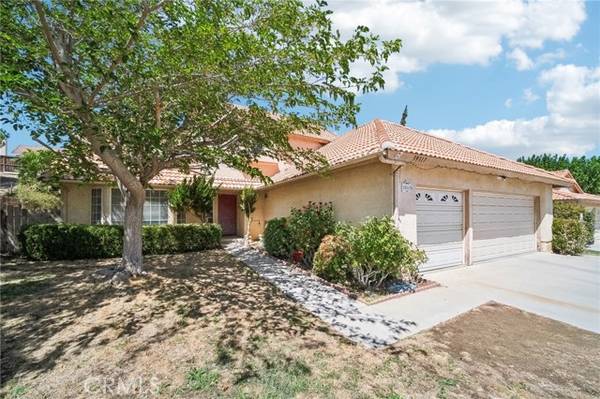 39317 Chalfont Lane, Palmdale, CA 93551