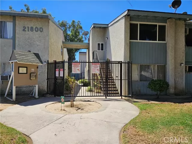 21800 Schoenborn Street #163, Canoga Park, CA 91304