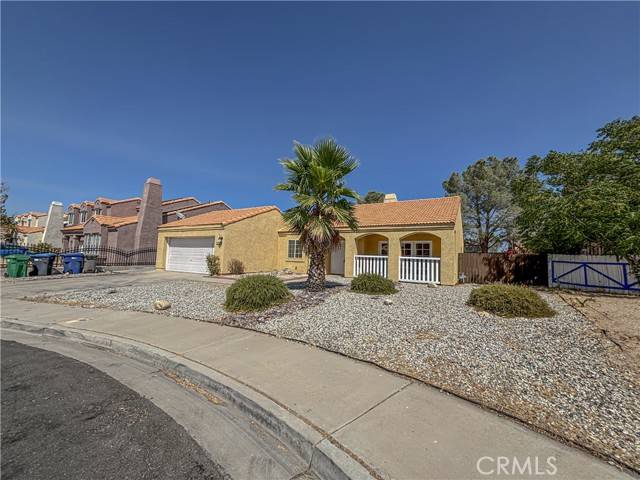 38010 Calcedony Court, Palmdale, CA 93552