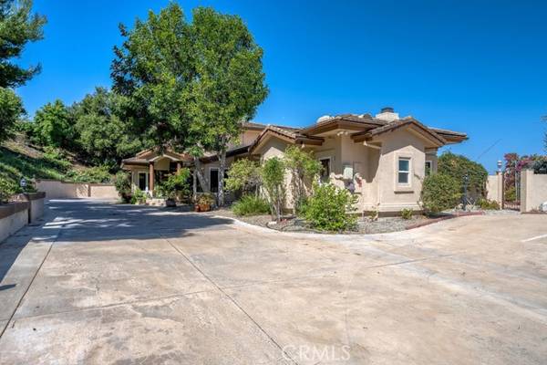 371 Donlin Lane, Newbury Park, CA 91320