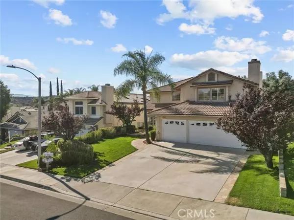 21662 Agajanian Lane, Saugus, CA 91350