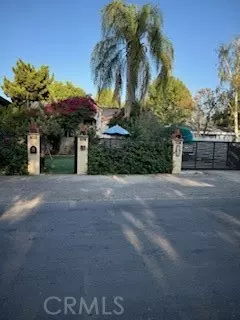 5908 Calvin Avenue, Tarzana, CA 91356