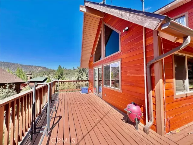 2000 Linden Drive, Pine Mountain Club, CA 93225