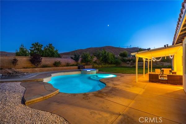 5558 Bienveneda Ter, Palmdale, CA 93551