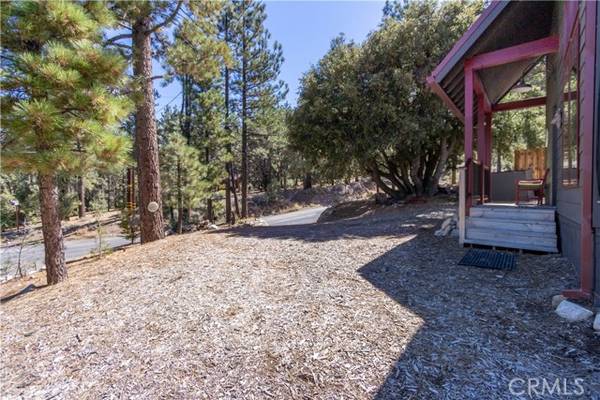 1517 Woodland Drive, Pine Mountain Club, CA 93222