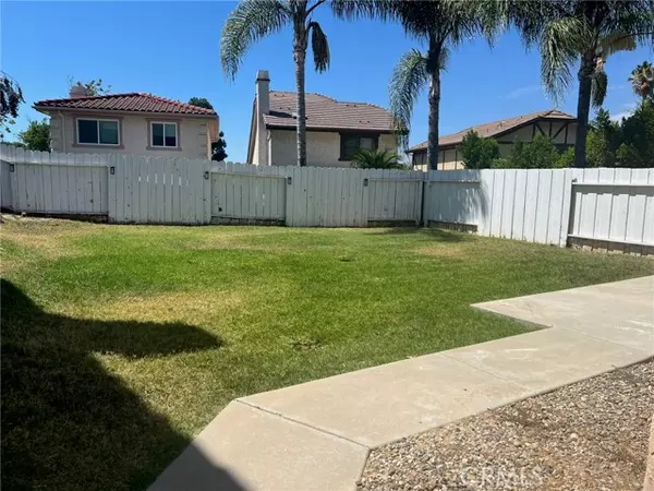 Simi Valley, CA 93065,869 Devon Court