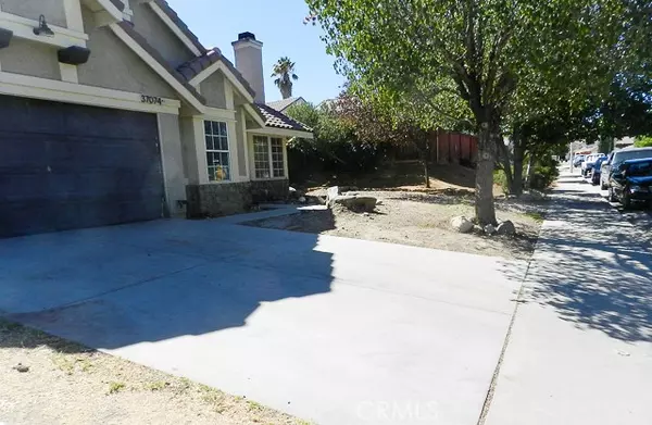 37074 Daisy Street, Palmdale, CA 93550