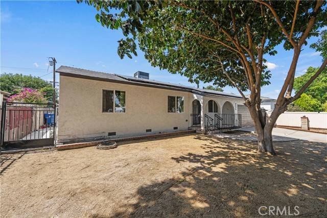 8425 Lennox Avenue, Panorama City, CA 91402