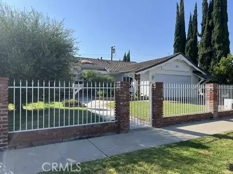 9801 Quakertown Avenue, Chatsworth, CA 91311