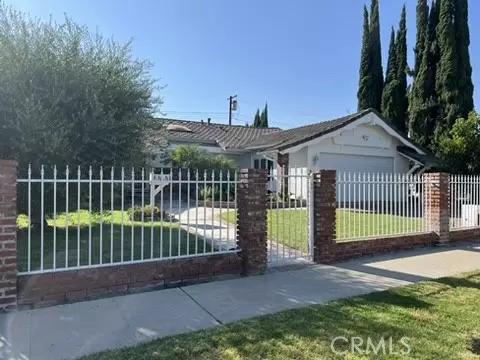 9801 Quakertown Avenue, Chatsworth, CA 91311