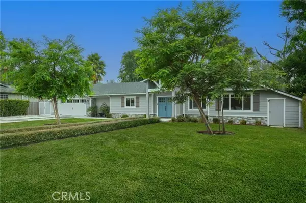 6009 Oakdale Avenue, Woodland Hills, CA 91367