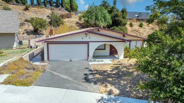 28162 Haxton Drive, Canyon Country, CA 91351