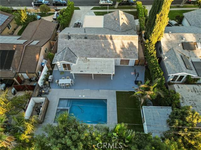 Woodland Hills, CA 91367,6153 Debs Avenue