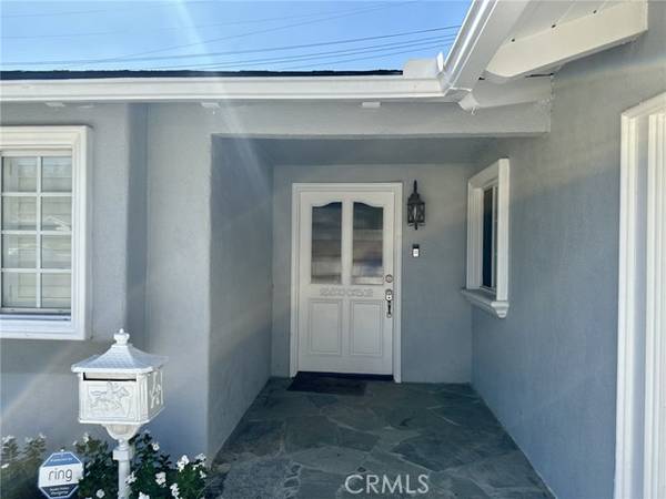 23172 Gainford Street, Woodland Hills, CA 91364