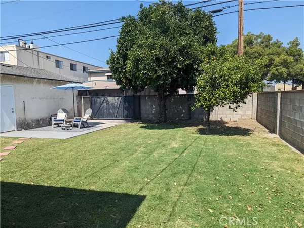 Panorama City, CA 91402,14229 Burton Street