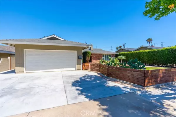 739 E Hoover Avenue, Orange, CA 92867