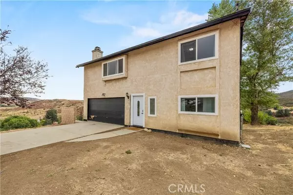 14310 Hardtree Drive, Lake Hughes, CA 93532