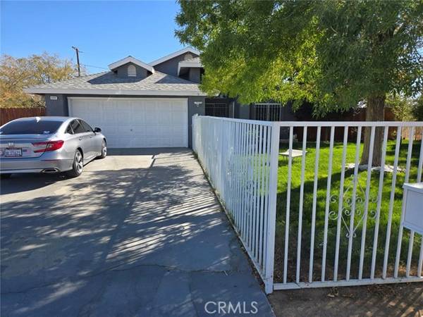 8248 Jacaranda Avenue, California City, CA 93505