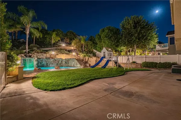 Canyon Country, CA 91387,26416 Misty Ridge Place