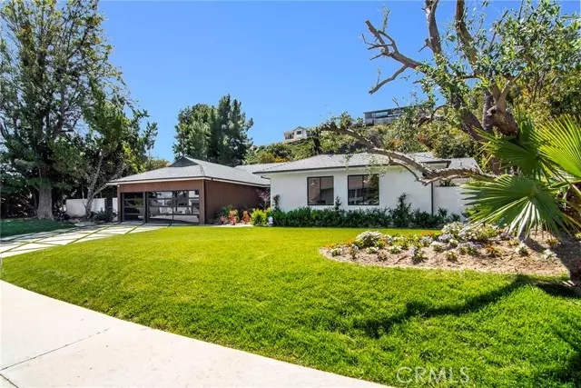 3855 Corbin Avenue, Tarzana, CA 91356