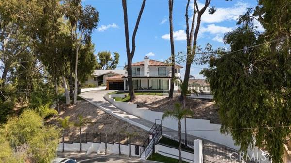 5252 Darro Road, Woodland Hills, CA 91364