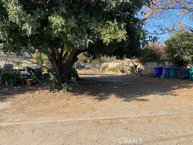 San Fernando, CA 91340,1215 7th [ North ]