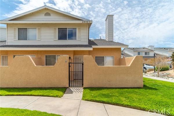 39227 10th Street #H, Palmdale, CA 93551