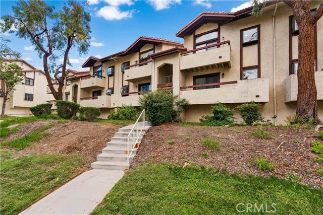 18197 Sundowner Way #805, Canyon Country, CA 91387