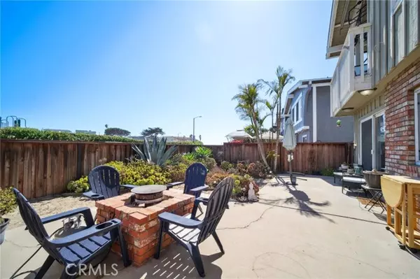 Ventura, CA 93001,1227 New Bedford Court