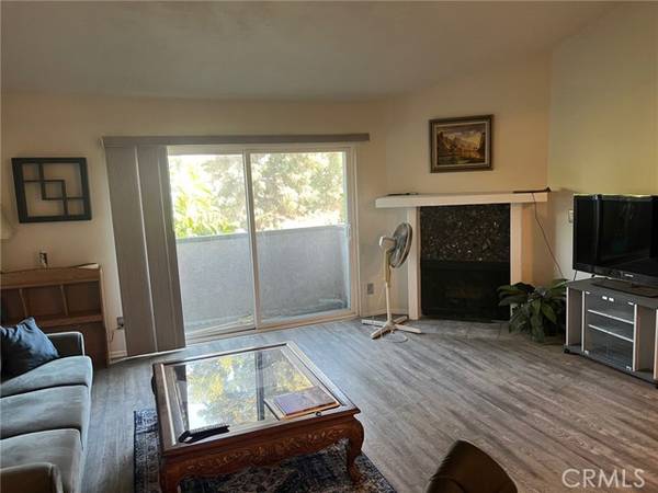 5500 Lindley Avenue #207, Encino, CA 91316