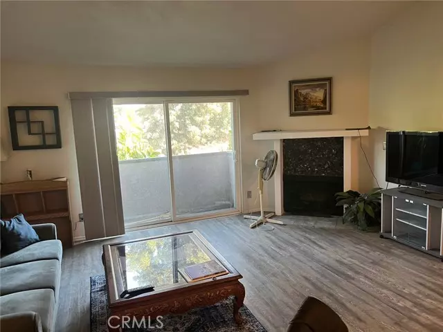 Encino, CA 91316,5500 Lindley Avenue #207