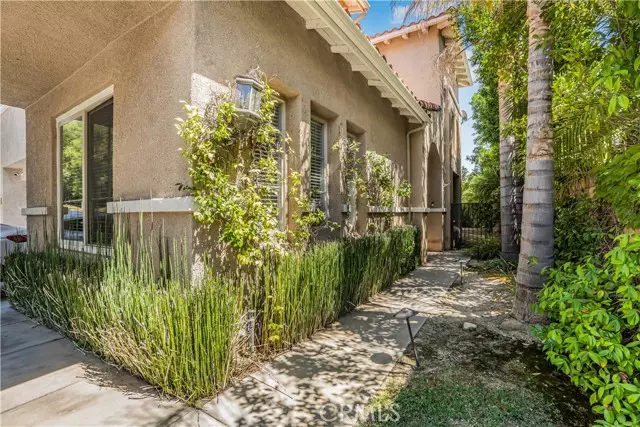 Calabasas, CA 91301,4272 Via Mira Monte