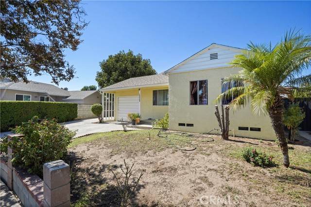 15249 Cantara Street, Panorama City, CA 91402