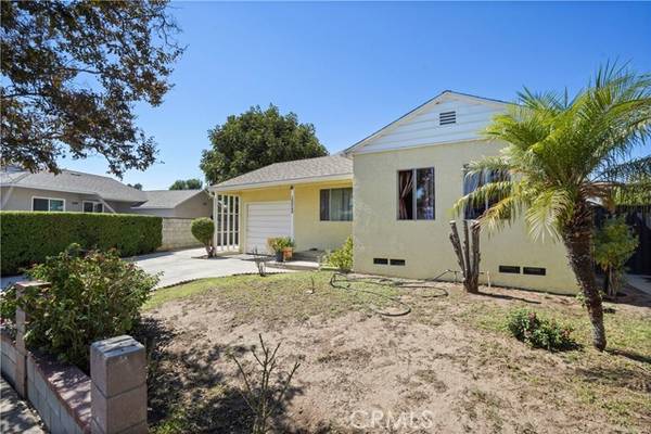 15249 Cantara Street,  Panorama City,  CA 91402