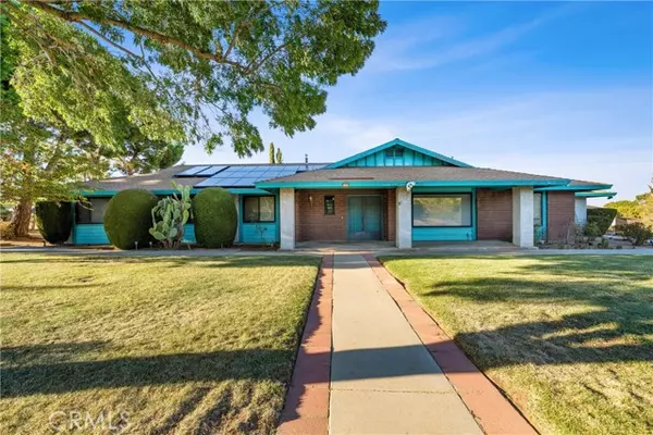 805 Lisa Street, Palmdale, CA 93551