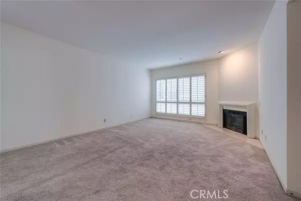 Studio City, CA 91604,4235 Mary Ellen Avenue #201