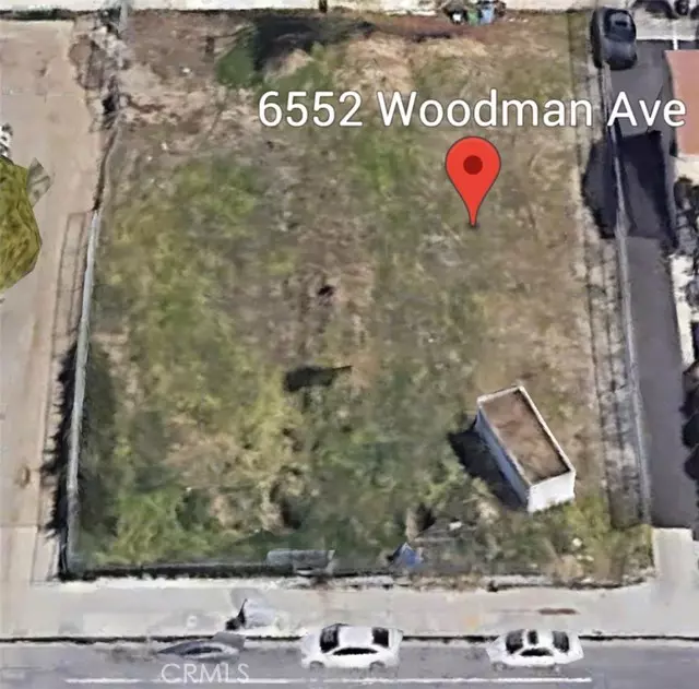 Van Nuys, CA 91401,6558 Woodman