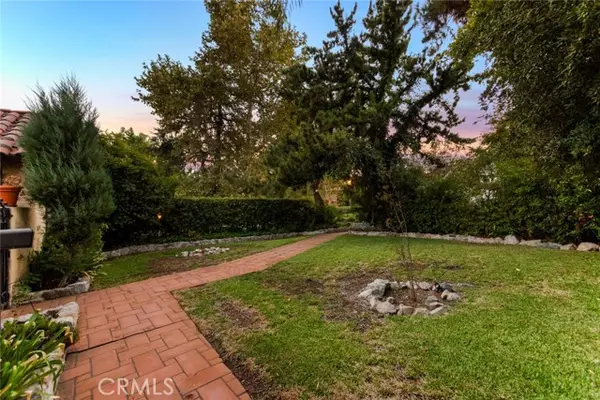 Altadena, CA 91001,2632 Boulder Road