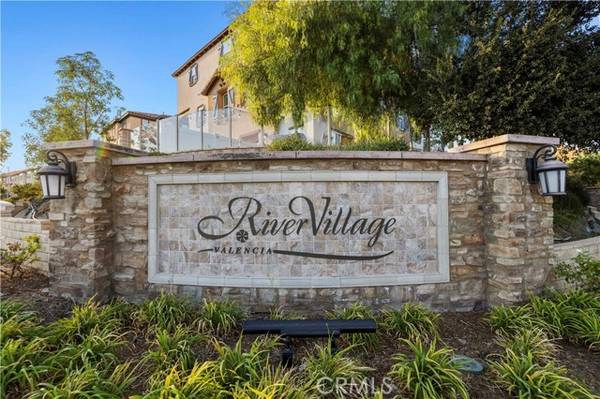 22075 Barrington Way, Saugus, CA 91350