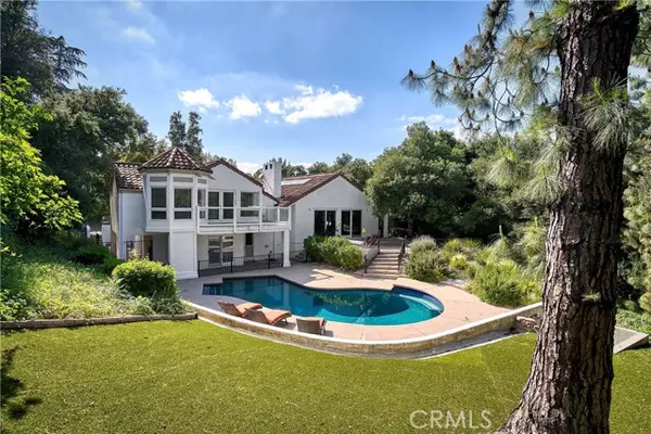 4414 Park Mallorca, Calabasas, CA 91302